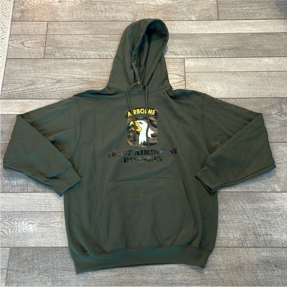 Hunter Green Military Hooded Sweatshirt Size Large. - Picture 4 of 7